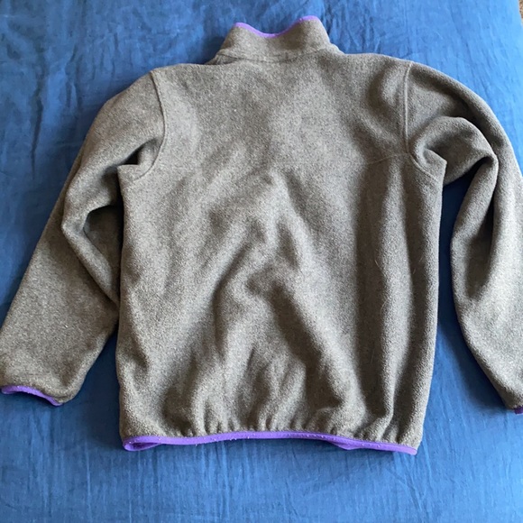 Patagonia Women’s Synchilla Pullover - Picture 2 of 3